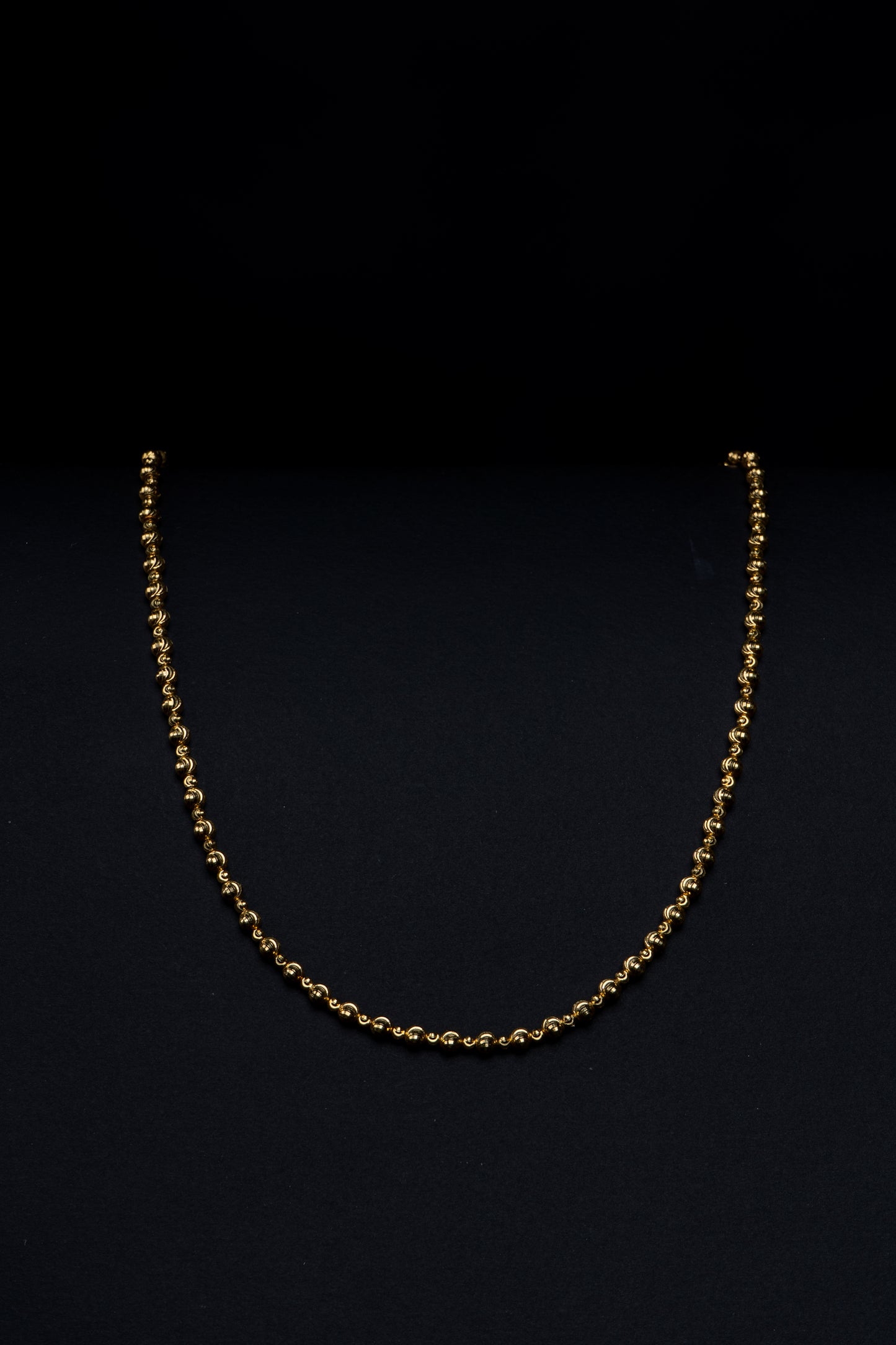 18k Yellow Gold Moon Cut Beaded Ball Necklace