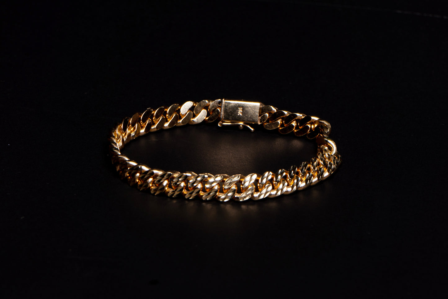 18k Yellow Gold Diamond Cut Cuban Bracelet
